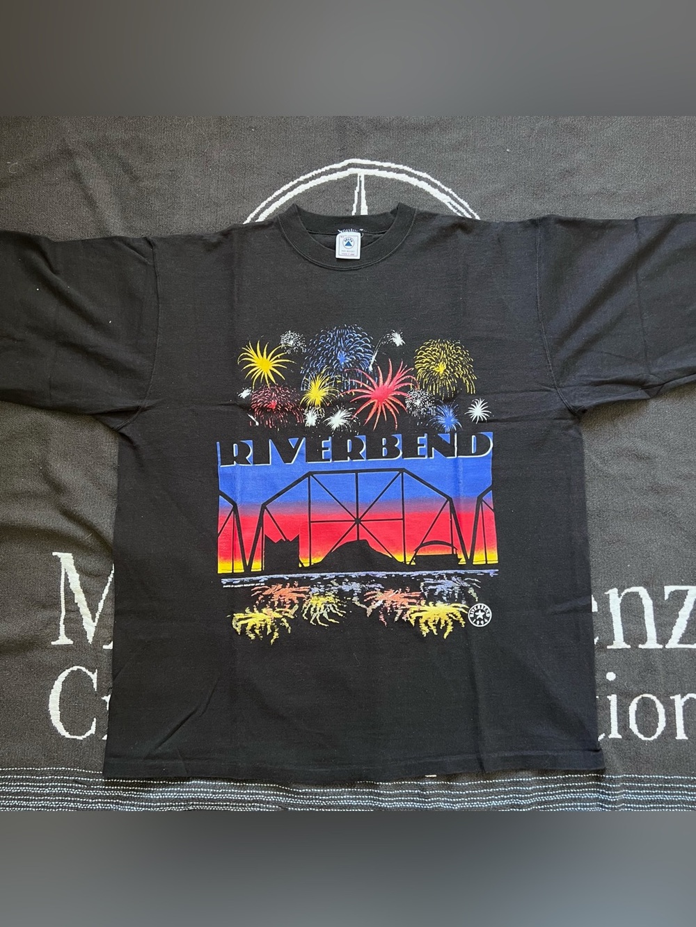 Vintage Riverbend Festival 1994 Chattanooga Tennessee T-shirt with Fireworks